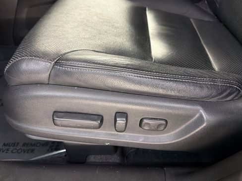 Used 2016 Honda CR-V Touring image 14