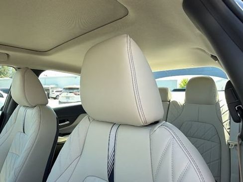 New 2026 Nissan Sentra SL w/ Floor Mat Package FWD image 23