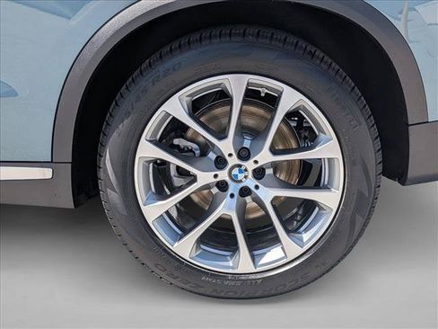 Used 2026 BMW X5 xDrive40i AWD/4WD image 26