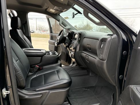 Used 2019 Chevrolet Silverado 1500 Custom Trail Boss w/ Custom Convenience Package image 13