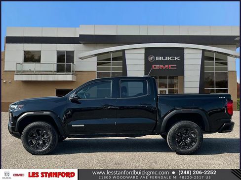 Certified 2024 GMC Canyon Elevation w/ Elevation Premium Package AWD/4WD image 2