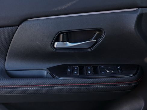 New 2026 Nissan Kicks SR image 24