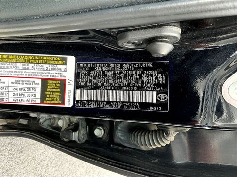 Used 2015 Toyota Camry SE w/ Moonroof Package FWD image 4