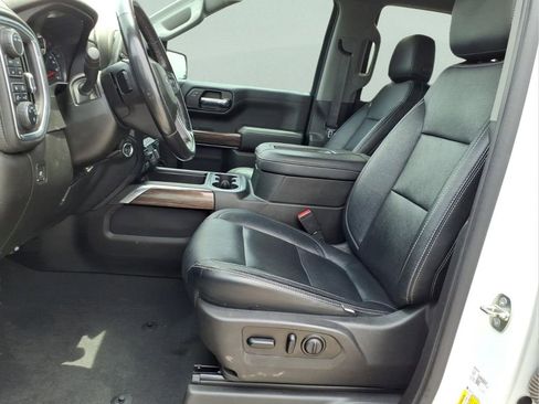 Used 2021 Chevrolet Silverado 1500 LT Trail Boss w/ Bed Protection Package AWD/4WD image 12