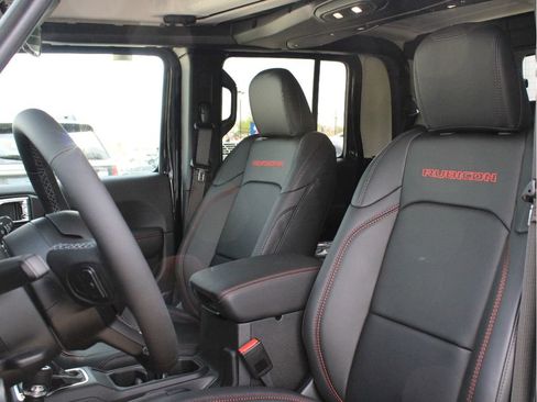 New 2026 Jeep Gladiator Rubicon AWD/4WD image 10