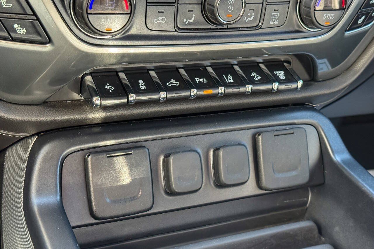 Used 2019 Chevrolet Silverado 2500 LTZ w/ Duramax Plus Package AWD/4WD image 43