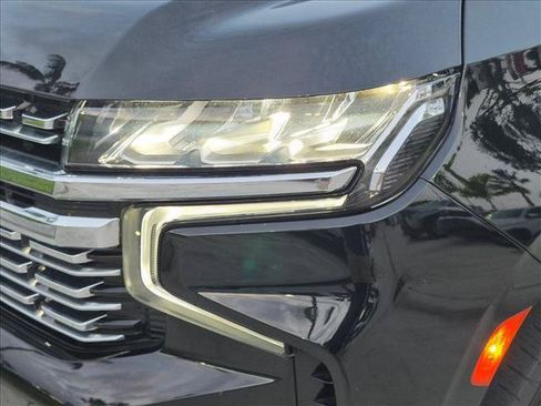 Used 2024 Chevrolet Tahoe Premier AWD/4WD image 7