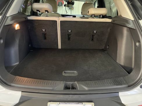 Used 2024 Buick Encore GX Preferred w/ Comfort Package AWD/4WD image 27