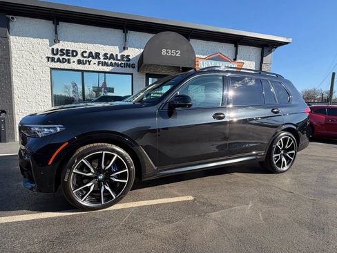 Used 2019 BMW X7 xDrive50i w/ M Sport Package image 6