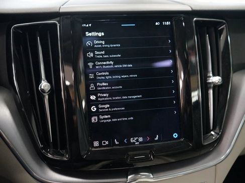 Used 2022 Volvo XC60 T8 Inscription Expression image 39