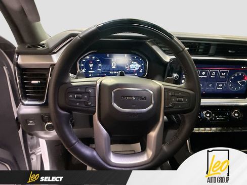 Used 2024 GMC Sierra 1500 Denali AWD/4WD image 14