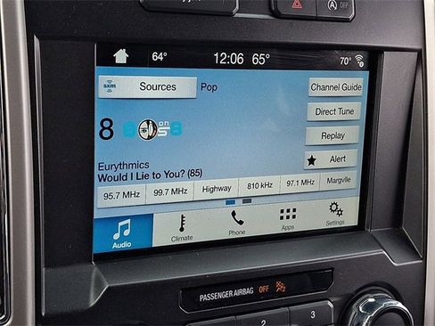 Used 2019 Ford F150 Lariat image 16