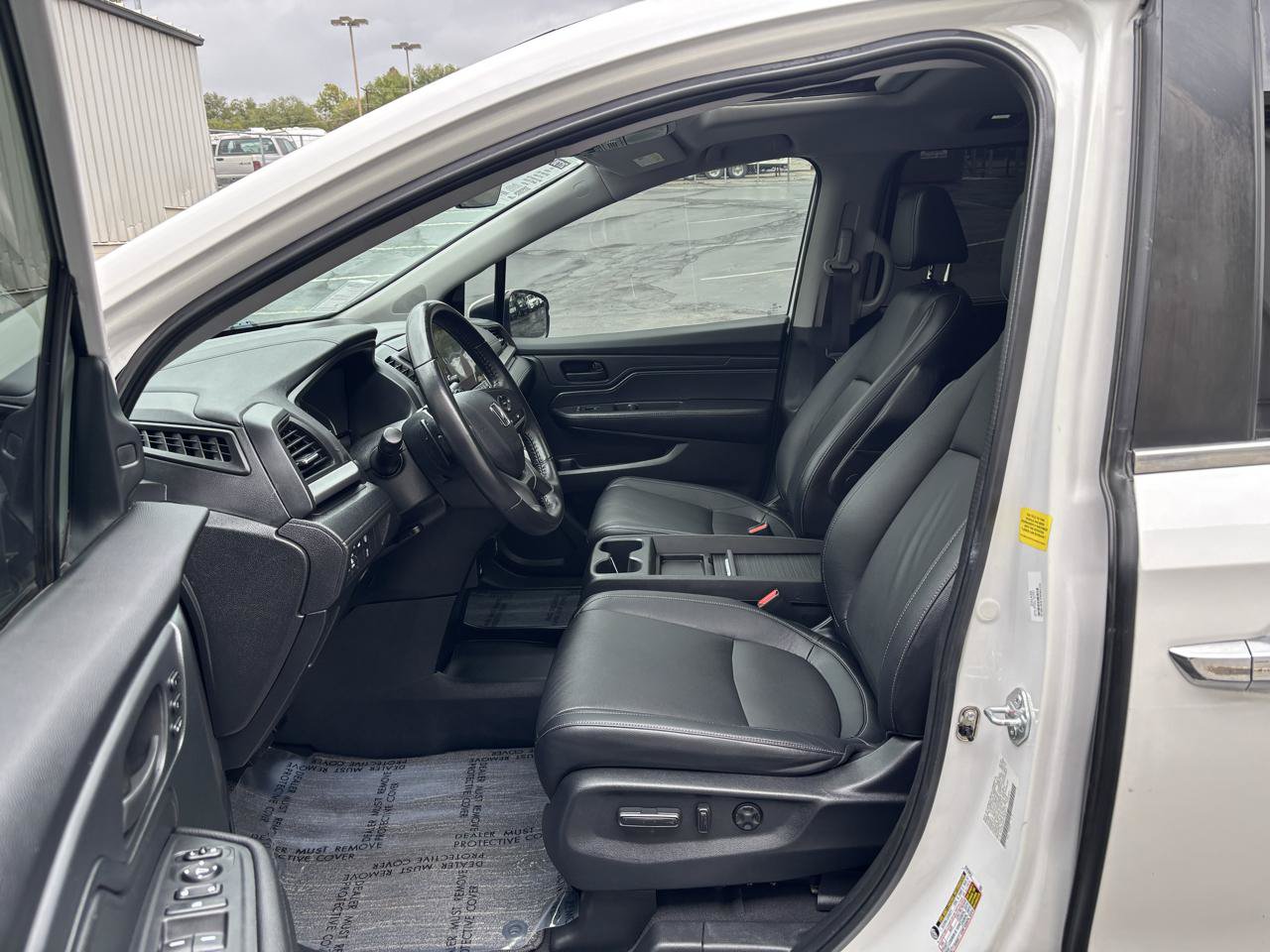 Used 2023 Honda Odyssey EX-L image 4