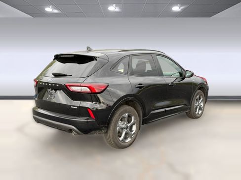 Used 2023 Ford Escape ST-Line AWD/4WD image 6