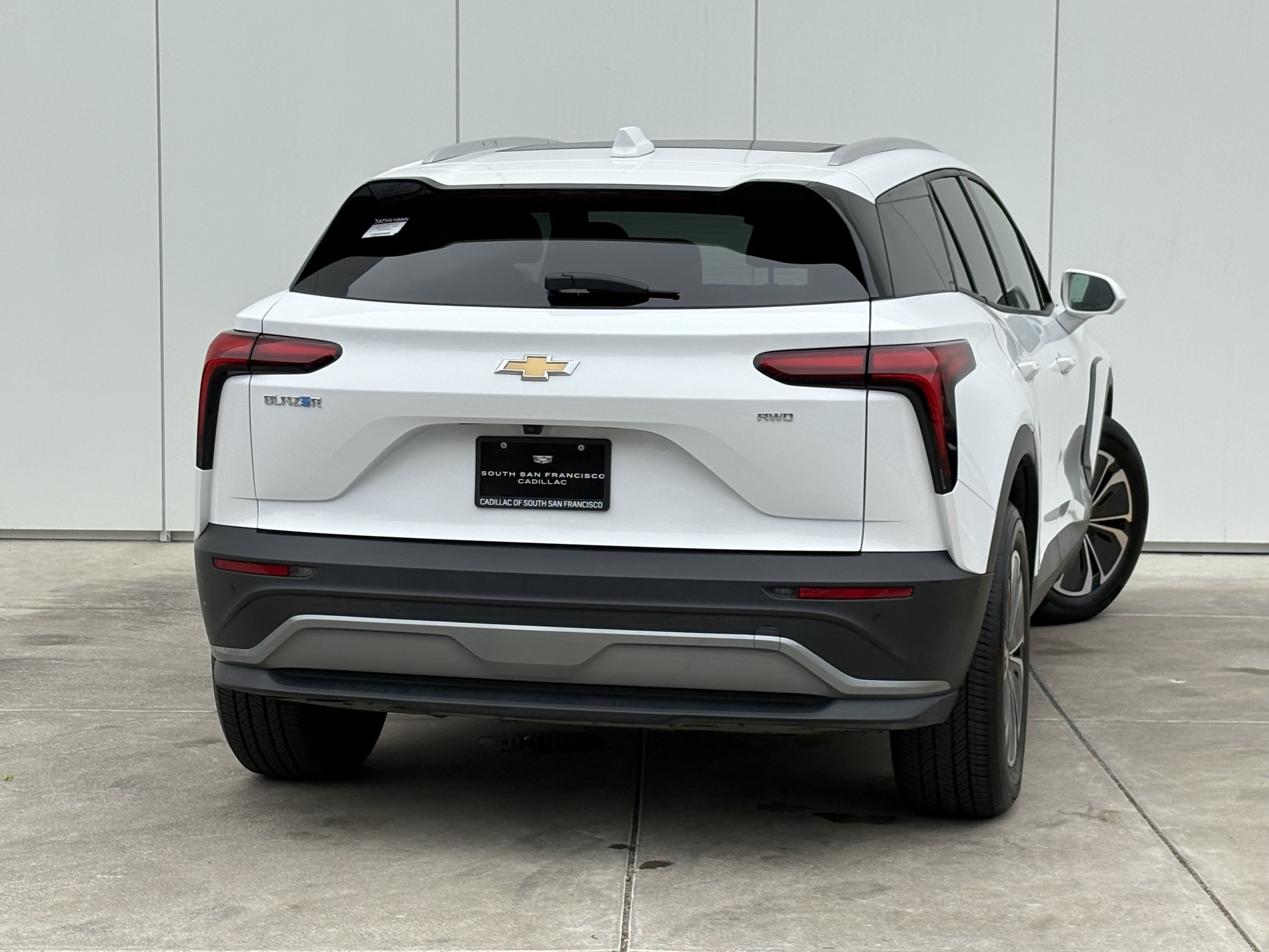 Used 2024 Chevrolet Blazer EV LT AWD/4WD image 6