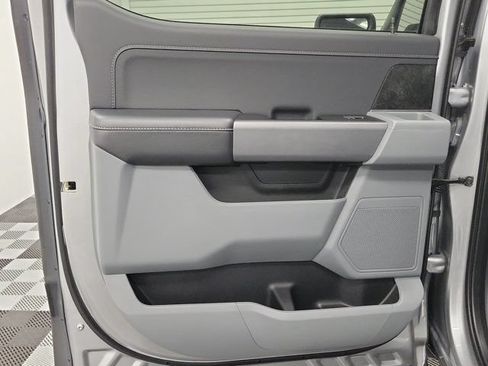 Used 2021 Ford F150 XLT w/ Equipment Group 302A High RWD image 17