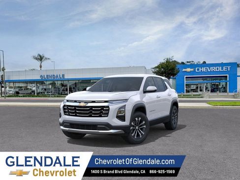 New 2026 Chevrolet Equinox LT w/ LPO, Floor Liner Package FWD image 8