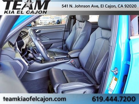 Used 2020 Audi Q3 2.0T Premium Plus w/ Premium Plus Package AWD/4WD image 18
