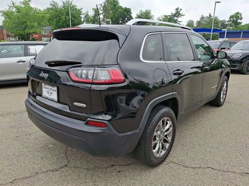 Used 2019 Jeep Cherokee Latitude Plus AWD/4WD image 7