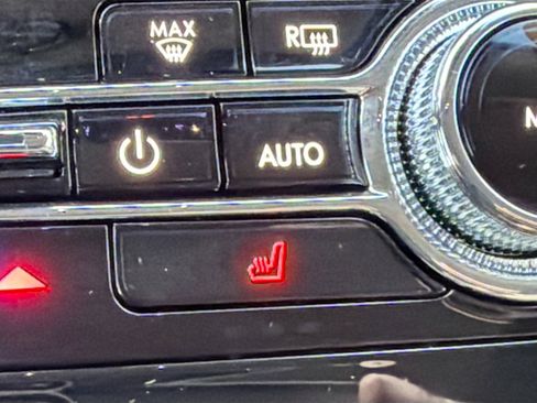 Used 2020 Lincoln Corsair FWD w/ Convenience Package image 21