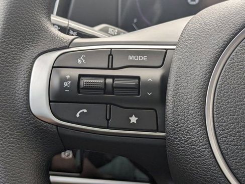 Used 2024 Kia Sportage LX image 24