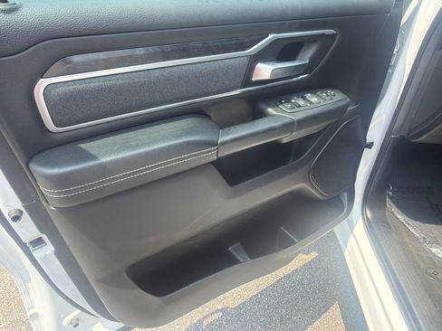 Used 2023 RAM 1500 Big Horn AWD/4WD image 12