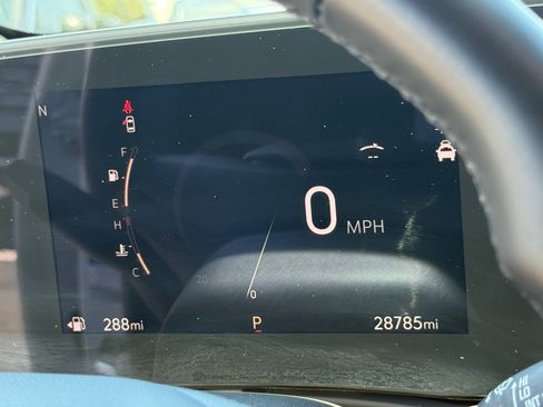 Used 2024 Buick Encore GX Sport Touring w/ Advanced Technology Package FWD image 16