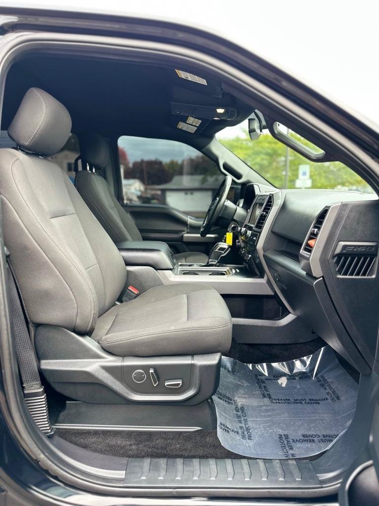 Used 2018 Ford F150 XLT w/ Equipment Group 302A Luxury AWD/4WD image 15
