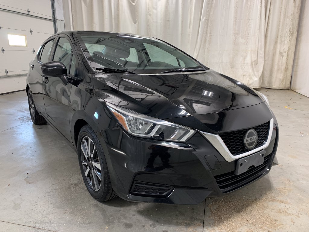 Used 2020 Nissan Versa SV FWD image 13