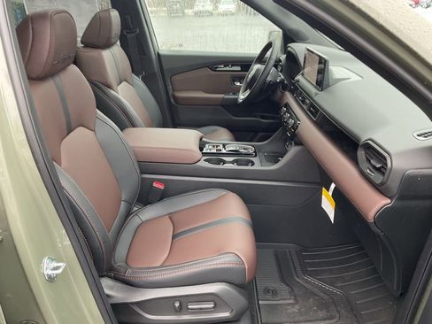 New 2026 Honda Pilot TrailSport image 19