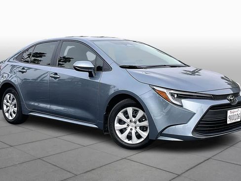 Certified 2026 Toyota Corolla LE image 2