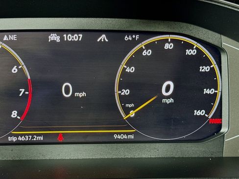 Used 2025 Volkswagen Jetta GLI Autobahn FWD image 19