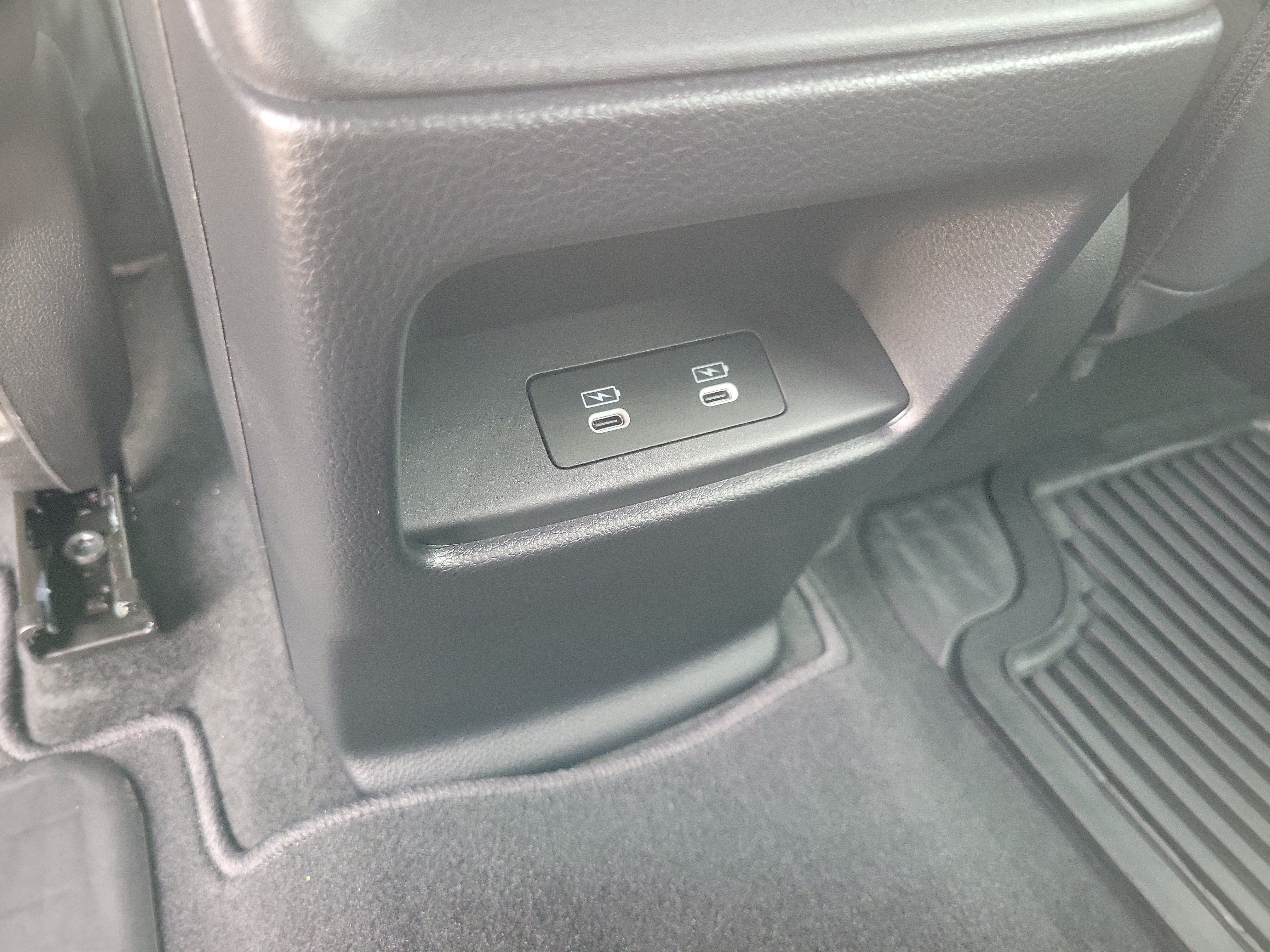Used 2025 Honda CR-V Sport Touring image 18