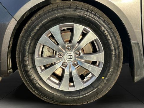 Used 2016 Honda Odyssey SE image 32