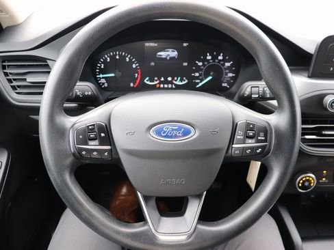 Used 2020 Ford Escape S image 29
