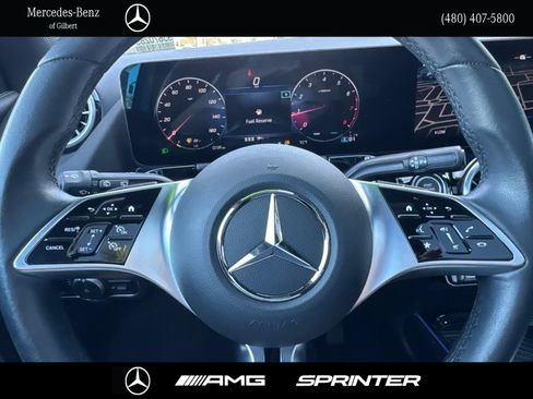 Certified 2025 Mercedes-Benz GLA 250 w/ Exclusive Package image 31