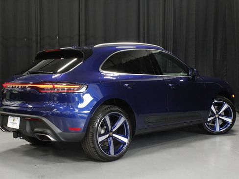 New 2026 Porsche Macan AWD/4WD image 5