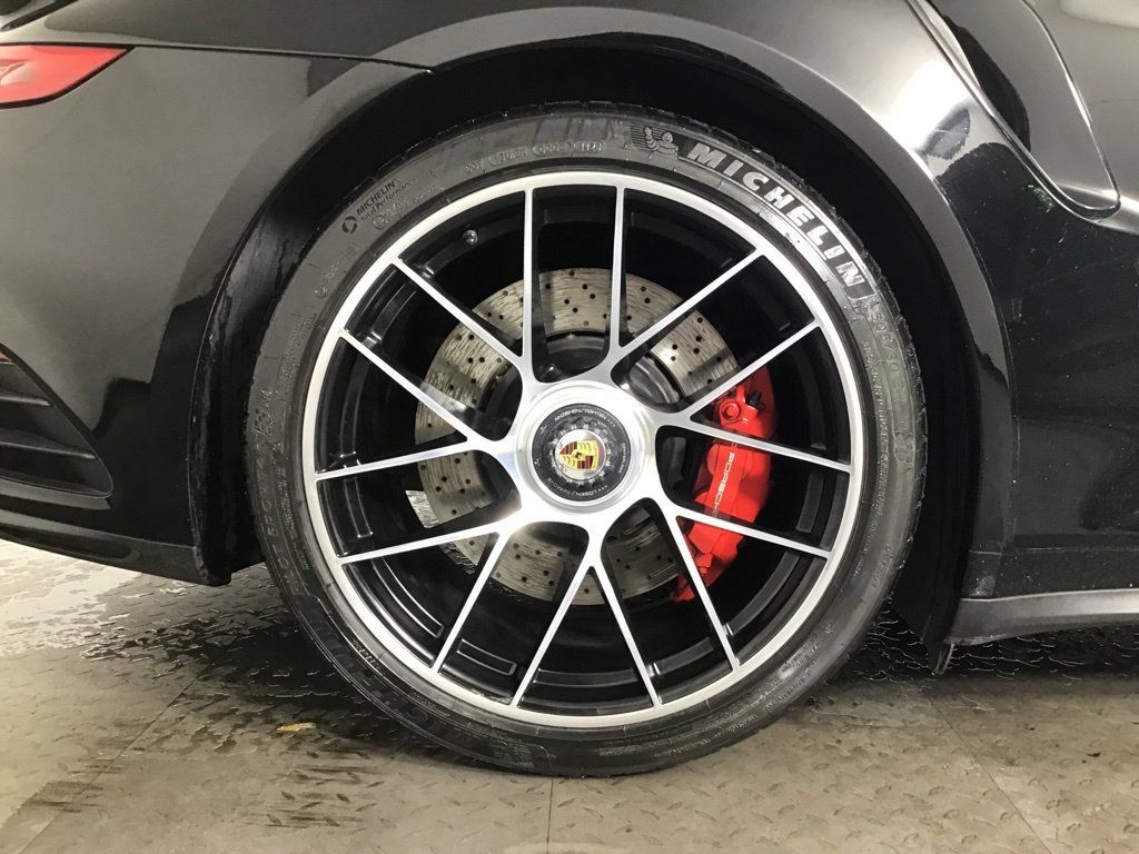Certified 2018 Porsche 911 Turbo AWD/4WD image 13