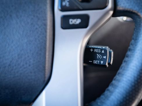 Used 2014 Toyota 4Runner Limited image 29