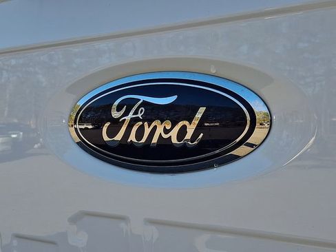 Used 2022 Ford F150 Lightning Pro AWD/4WD image 33