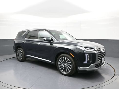 Certified 2025 Hyundai Palisade Calligraphy AWD/4WD image 4