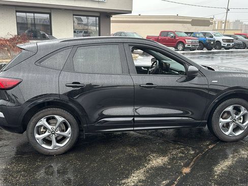 Used 2023 Ford Escape ST-Line w/ Tech Pack #1 image 11