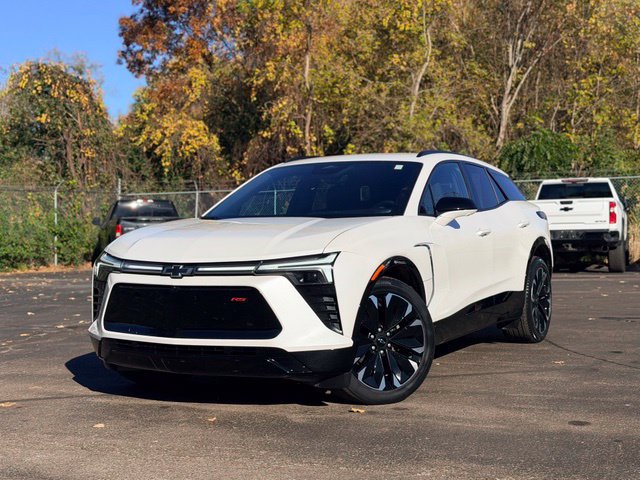 Used 2024 Chevrolet Blazer EV RS AWD/4WD image 2