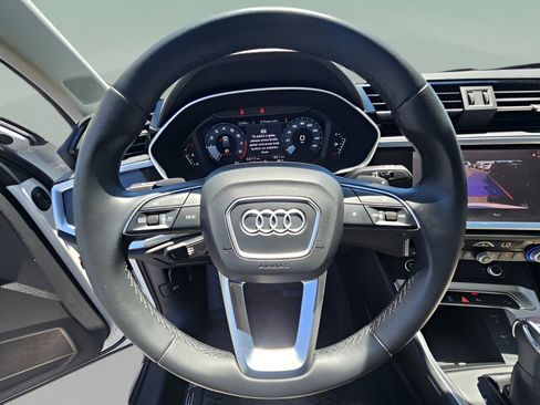 Used 2022 Audi Q3 2.0T Premium AWD/4WD image 28