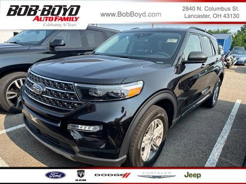 Used 2024 Ford Explorer XLT w/ Equipment Group 202A AWD/4WD image 1