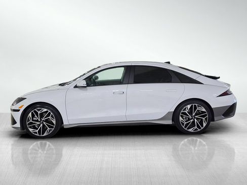 Used 2023 Hyundai Ioniq 6 SEL RWD image 4
