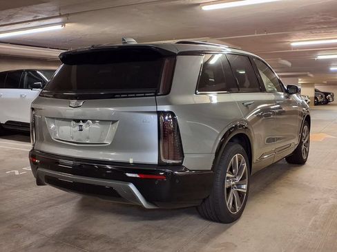 New 2027 Cadillac Vistiq Sport AWD/4WD image 8