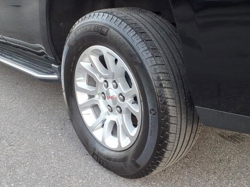 Used 2020 GMC Yukon SLT w/ Open Road Package image 11