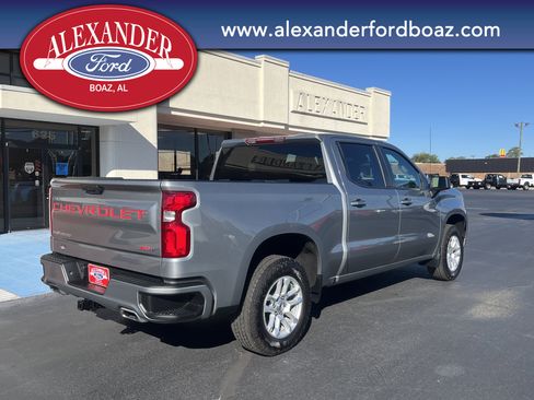 Used 2024 Chevrolet Silverado 1500 RST image 4