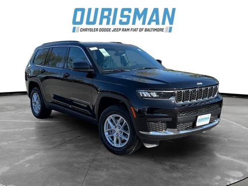 New 2026 Jeep Grand Cherokee L Laredo AWD/4WD image 1